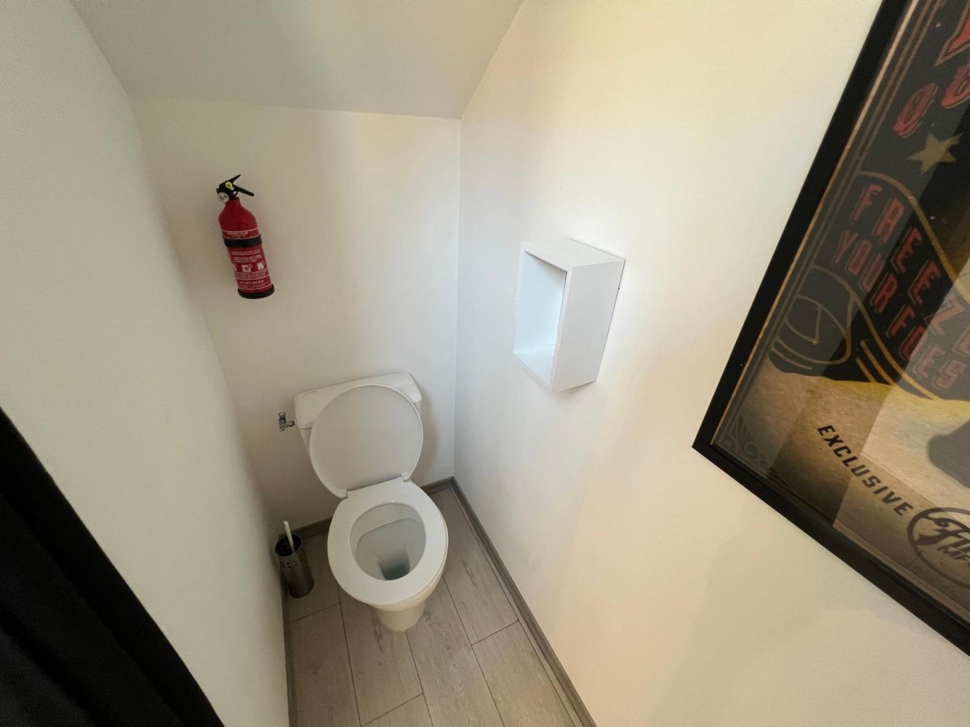 Bellevue Appartement Sous Les Toits Hypercentre Climatise Dole Exterior foto
